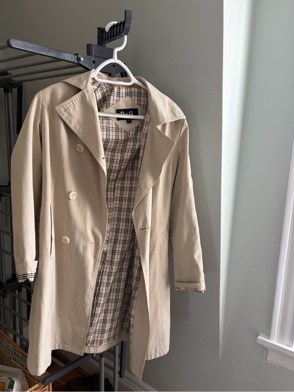 D&G Men’s Beige Trench Coat with Plaid Lining